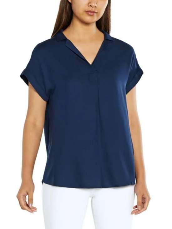 GAP Tops - NWT GAP Versatile Top with Dolman Sleeves Blue Size Large